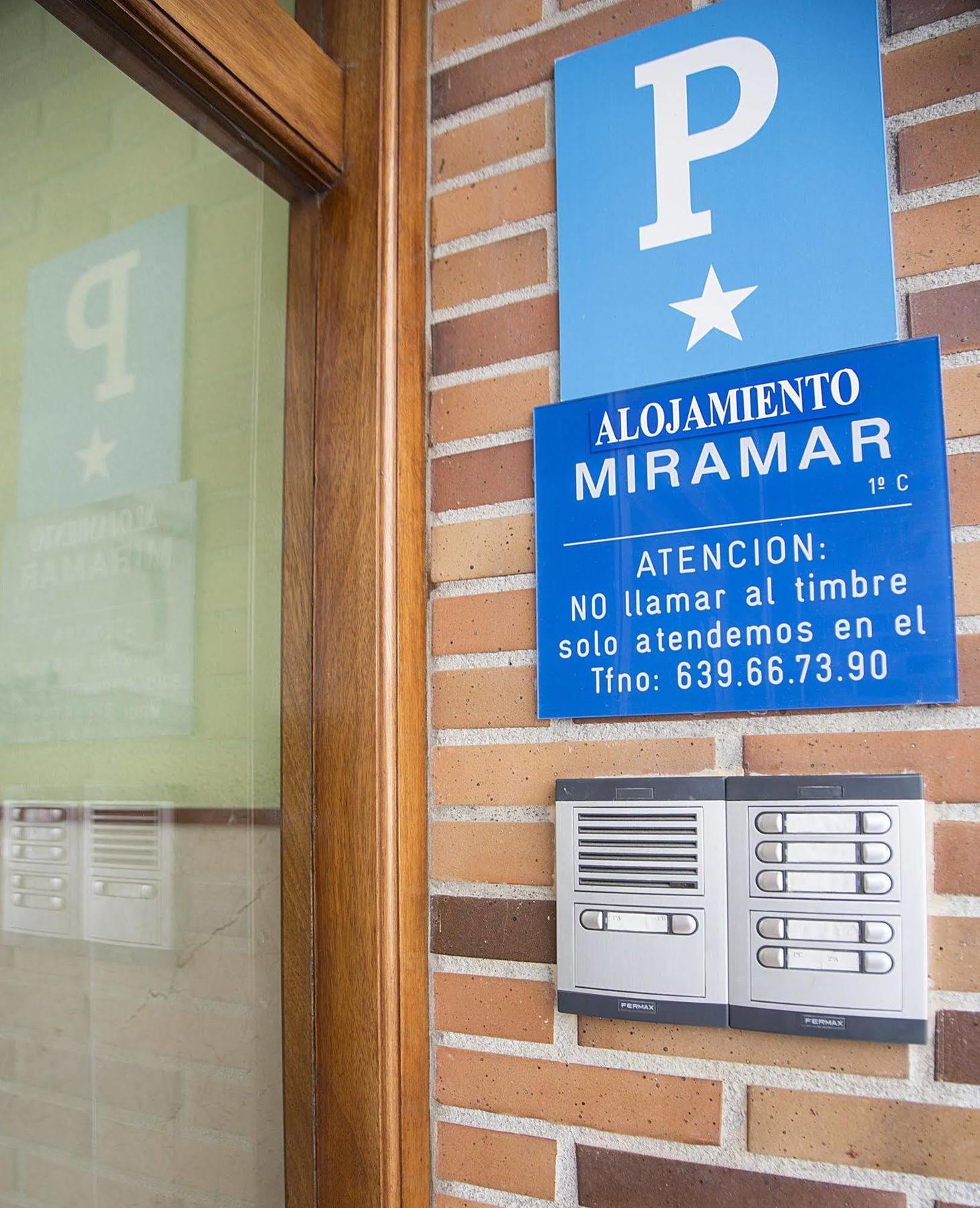 Alojamiento Miramar Santona Exterior photo